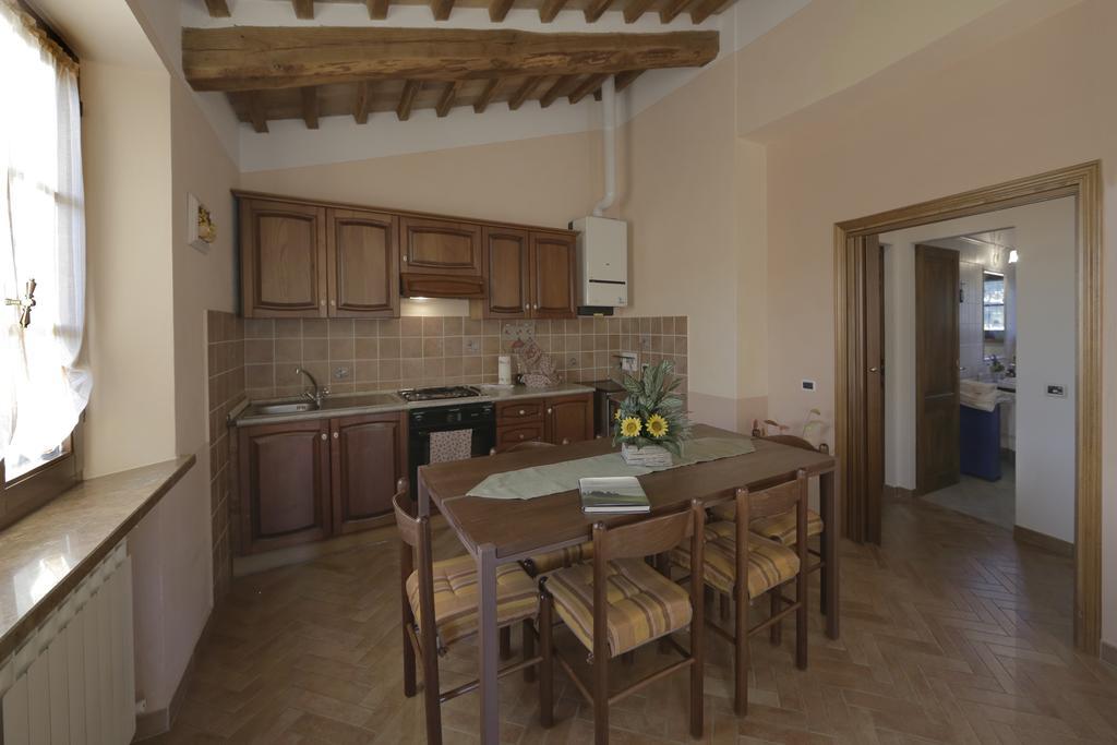 Agriturismo Bagnaia San Quirico dʼOrcia Habitación foto